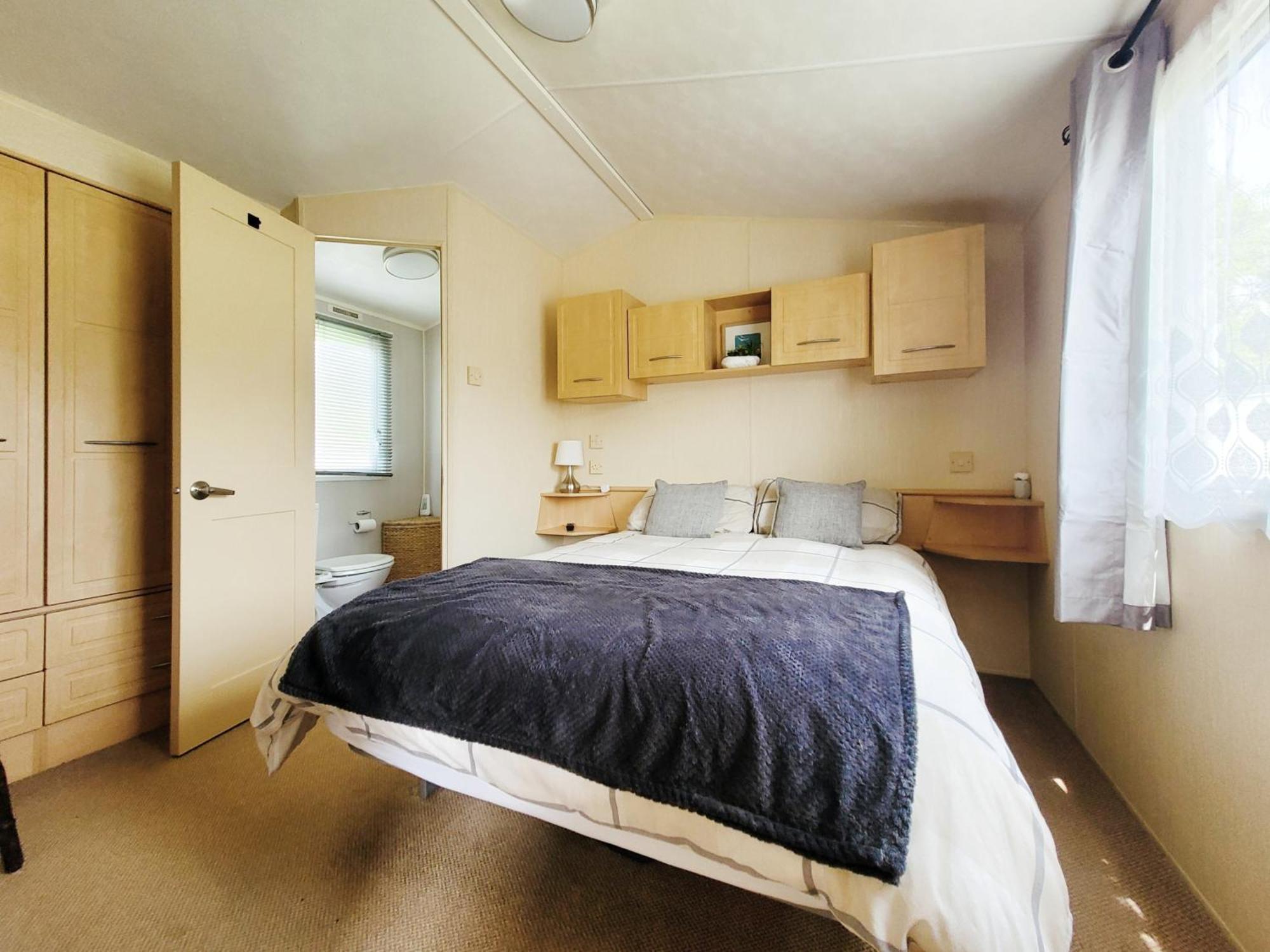 Lakeside Cotswold Holiday Home ไซเร็นเซสเตอร์ ภายนอก รูปภาพ